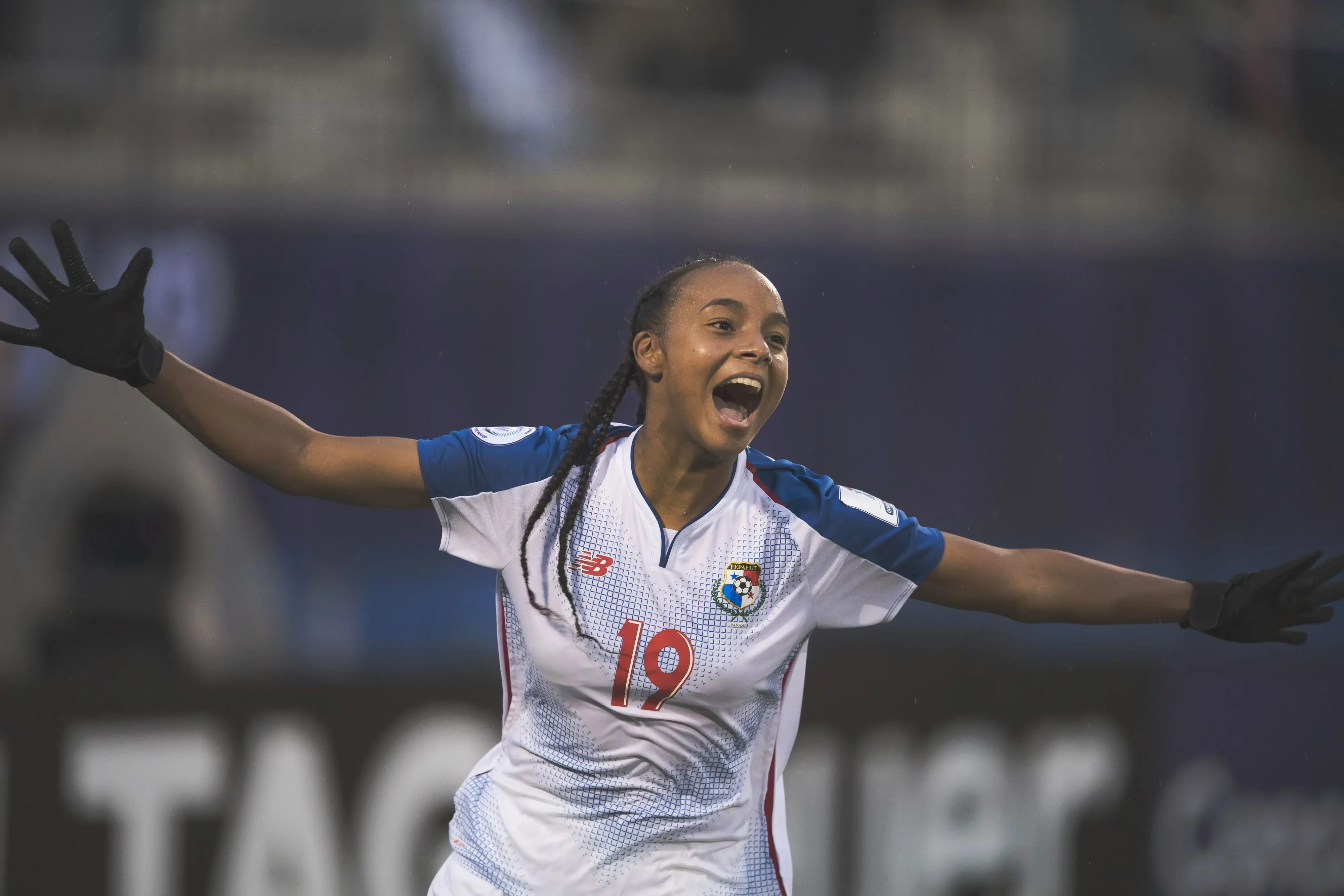 image: About Concacaf W 2002