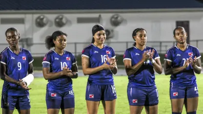 image: caymanvsbermuda_4