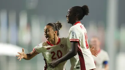 image: wu17wc25-julia-amireh