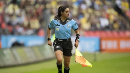 image: arbitro-karen-diaz