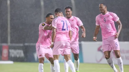 image: Bermudas y Granada fortalecen sus aspiraciones mundialistas