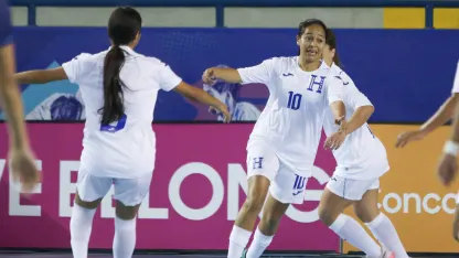 image: futsal25-katherine-amador-hon