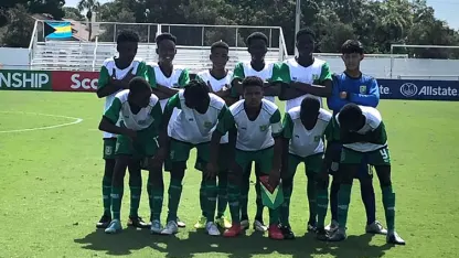 image: scl-guyanau15