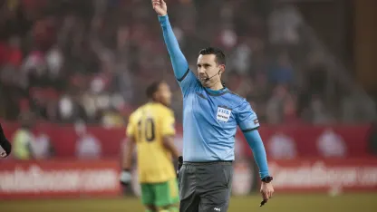 image: cnl24-play-in-cesar-ramos
