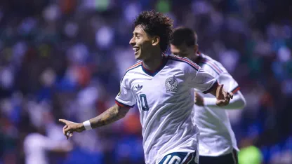 image: Mexico defeats Costa Rica in U-20 Championship