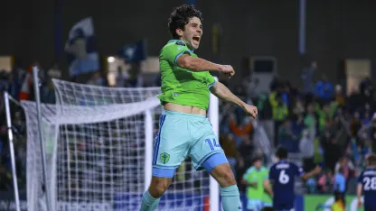 image: Rothrock seals Seattle Sounders victory over rival Vancouver Whitecaps
