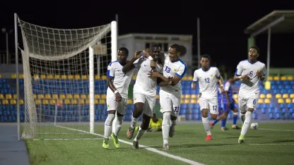 image: curacaou20