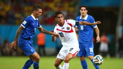image: 60th_bryan-ruiz-vs-italy