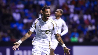 image: LAFC withstands Cruz Azul to advance into Champions Cup Semifinals