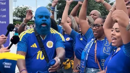 image: ¡24 horas con la Ola Azul trae la energía y el buen rollo a Houston!