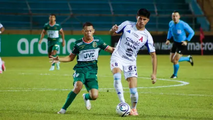 image: Alianza and CD Marathon battle for Champions Cup spot