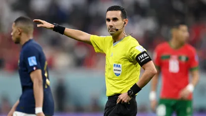image: Árbitros de Concacaf impusieron marcas en el Mundial de Qatar 2022