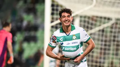 image: r161-gol-acejo