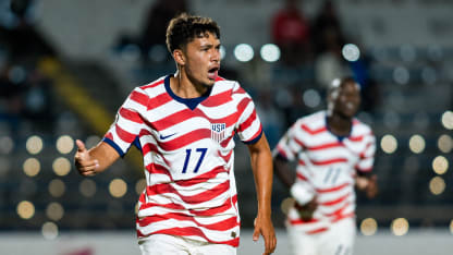 image: El Salvador, USA Meet in Group A