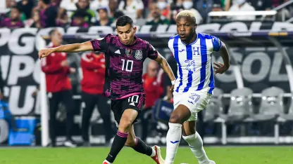 image: orbelin-pineda-vs-honqf