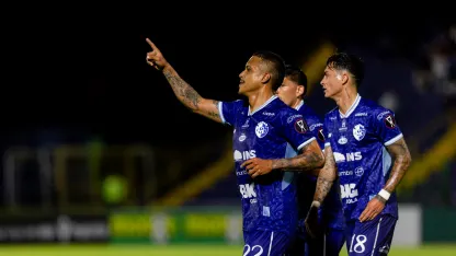 image: CS Cartaginés keeps advancement hopes alive with win over Verdes FC