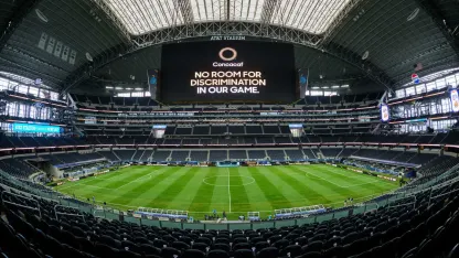 image: Concacaf activará la campaña Lo Que Está Mal Está Mal con importantes comunicaciones digitales y en el estadio durante las finales de CNL