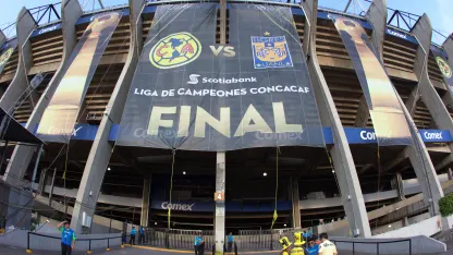 image: ccc-estadio-azteca
