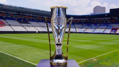 image: An Icon of Greatness | Trophy Tour