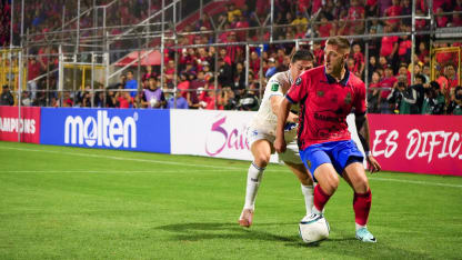 image: Cordero, Mena trade goals in draw between Municipal and Cartaginés