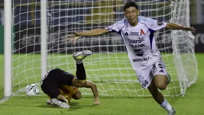 image: Alianza FC defeats CS Herediano in Group B