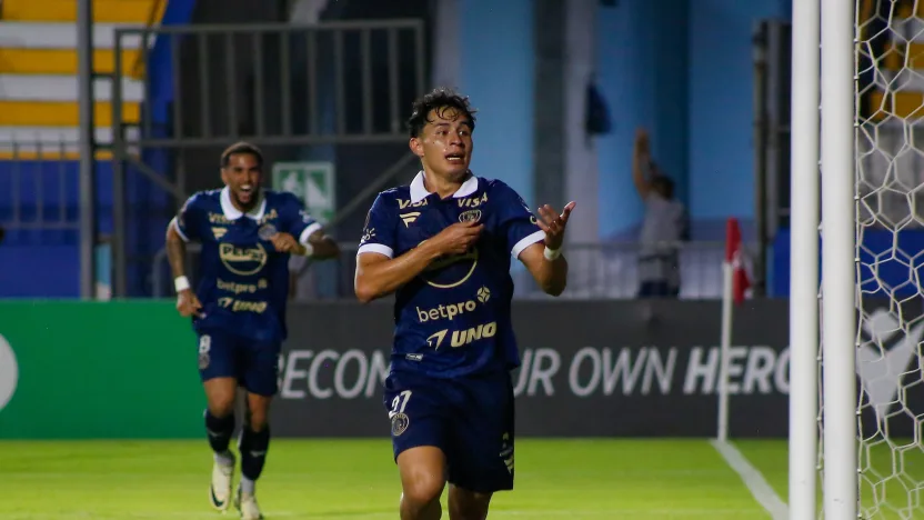 image: Motagua, Alajuelense battle to take advantage in series