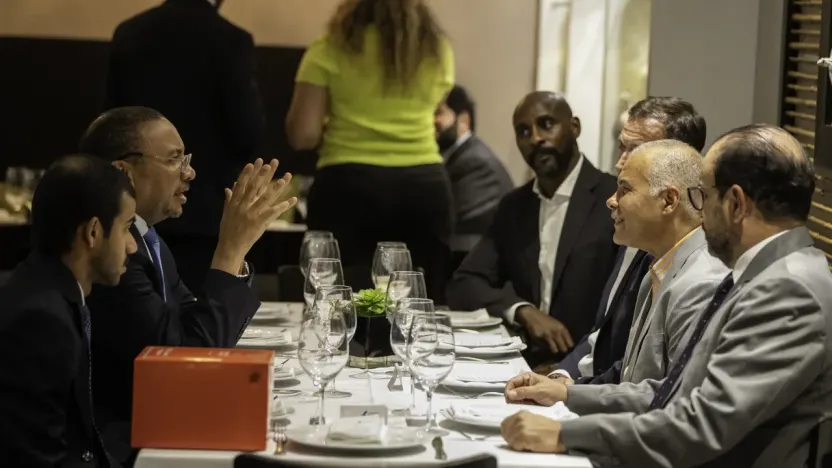 image: ekx2mnncz1kwuhwkhvq7