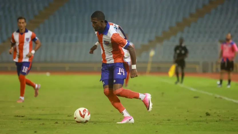 image: DFEvsESC-68