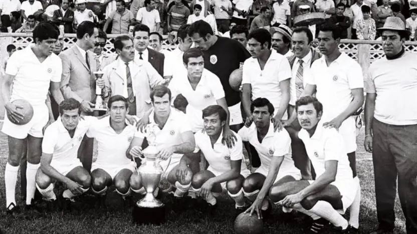 image: ccc_1969-cruz-azul