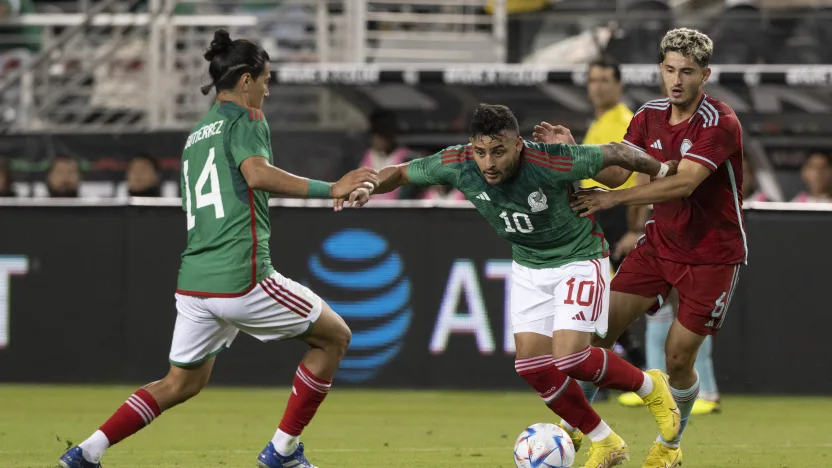 image: wc_mexico-vs-colombia