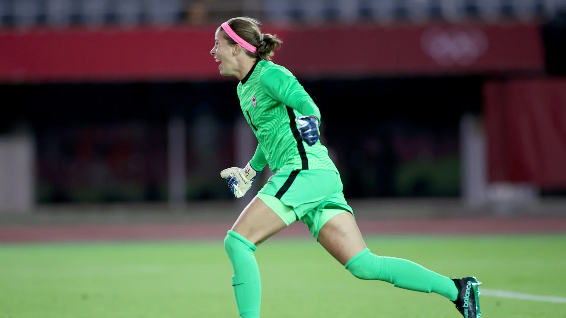 Labbe comes through for Canada in shootout win over Brazil | Concacaf