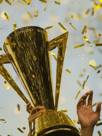 image: concacaf-gold-cup-trophy
